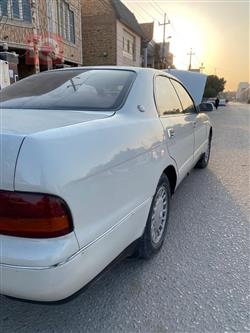 تۆیۆتا کراون